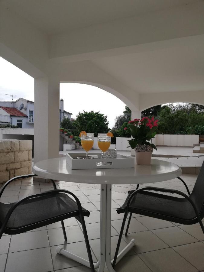 Apartmani Slavka Primošten Exterior foto